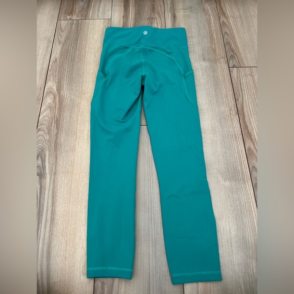 Lululemon Invigorate High-Rise Crop 23" - Picture 4 of 14